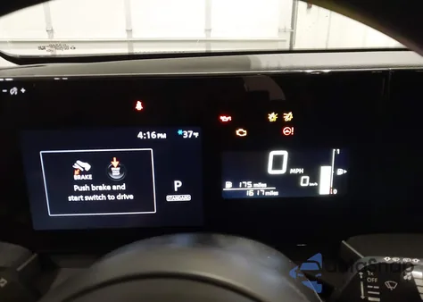 2025 Nissan Kicks Sv Intelligent Awd z USA, uszkodzony, nr VIN 3N8AP6CBXSL429690